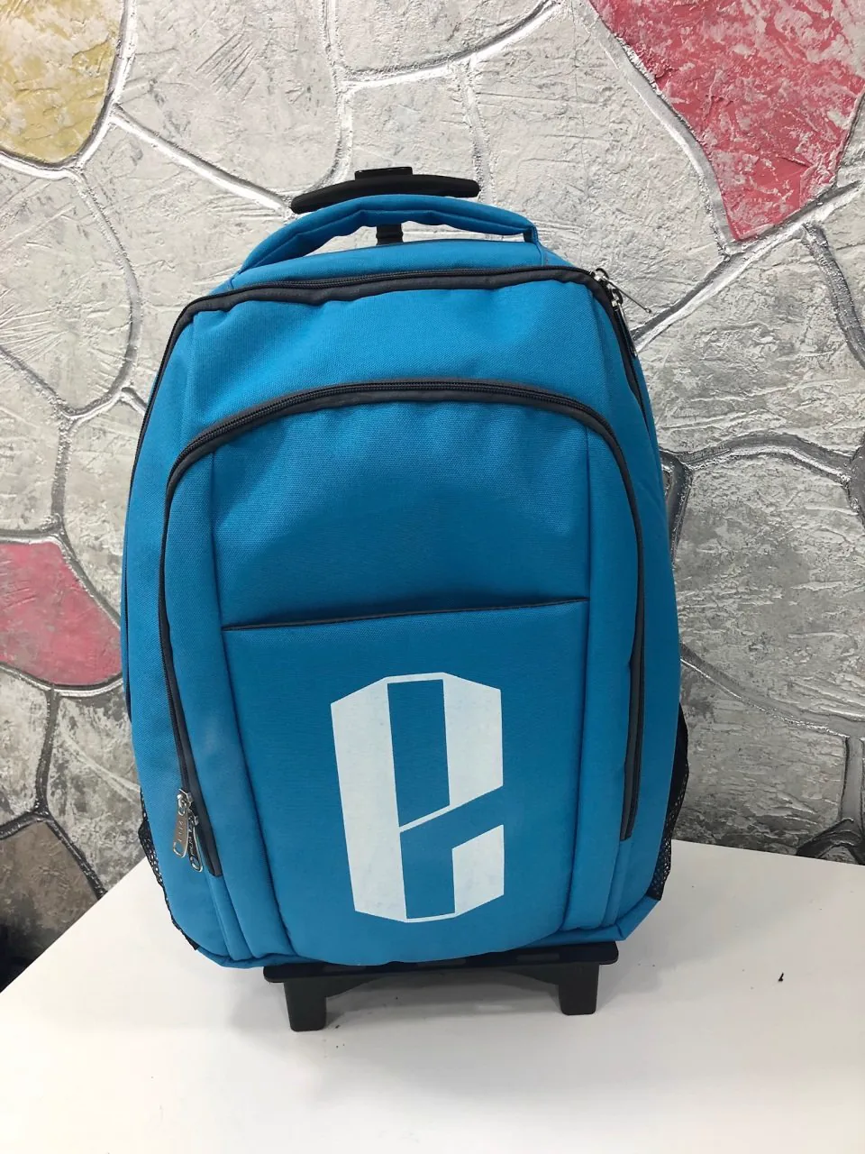 Çekçekli Laptop Sırt Çantası EYE1434